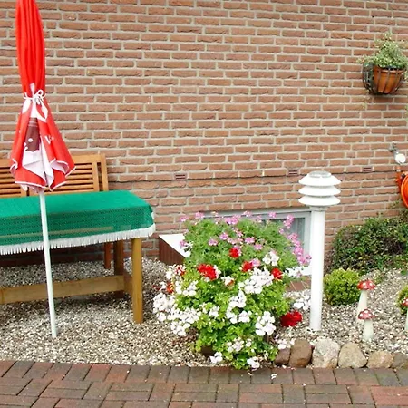 Für 2 Personen Ca 40 M In Neue Tiefe, Ostseeküste Deutschland Apartment *